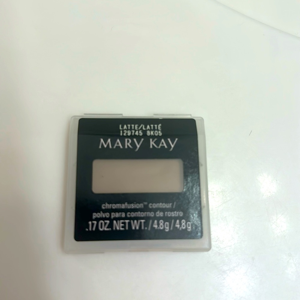 Mary Kay chromafusion contour in latte